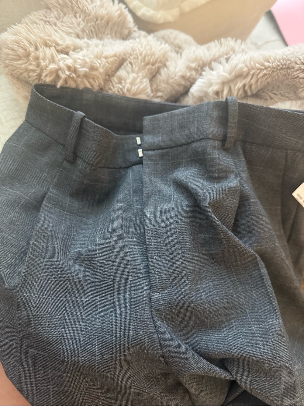 & Other Stories Gray Plaid Trousers - Picture 5 of 5